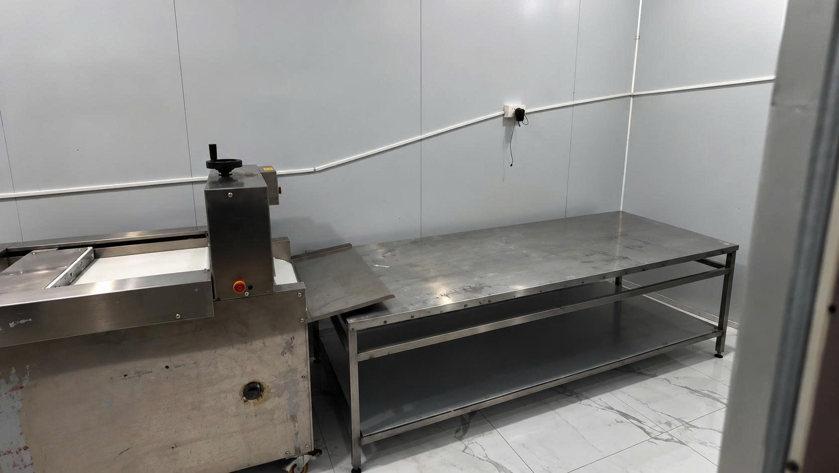 Cơ sở sơ chế thịt bò đông lạnh